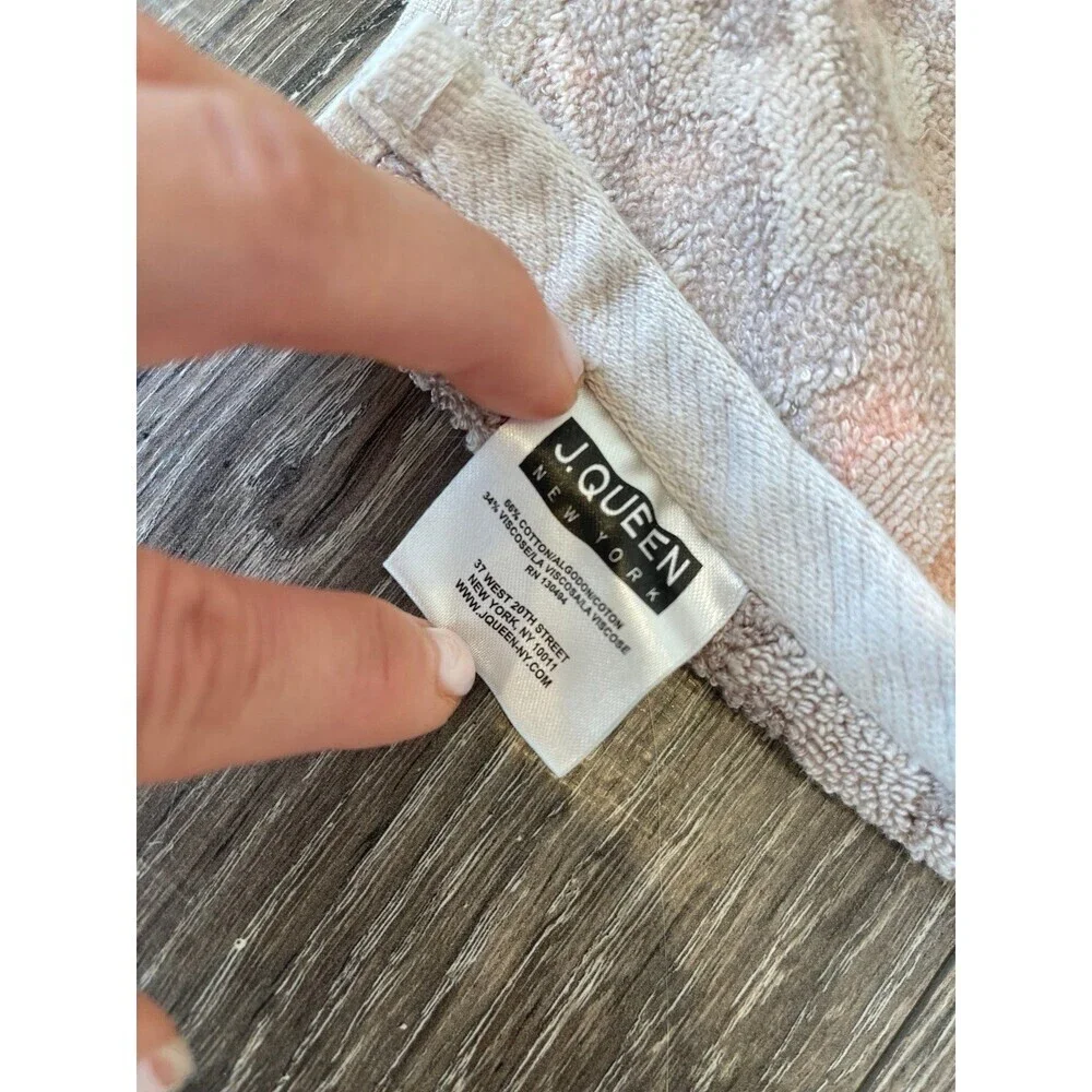Hand Towels (2) 26x13